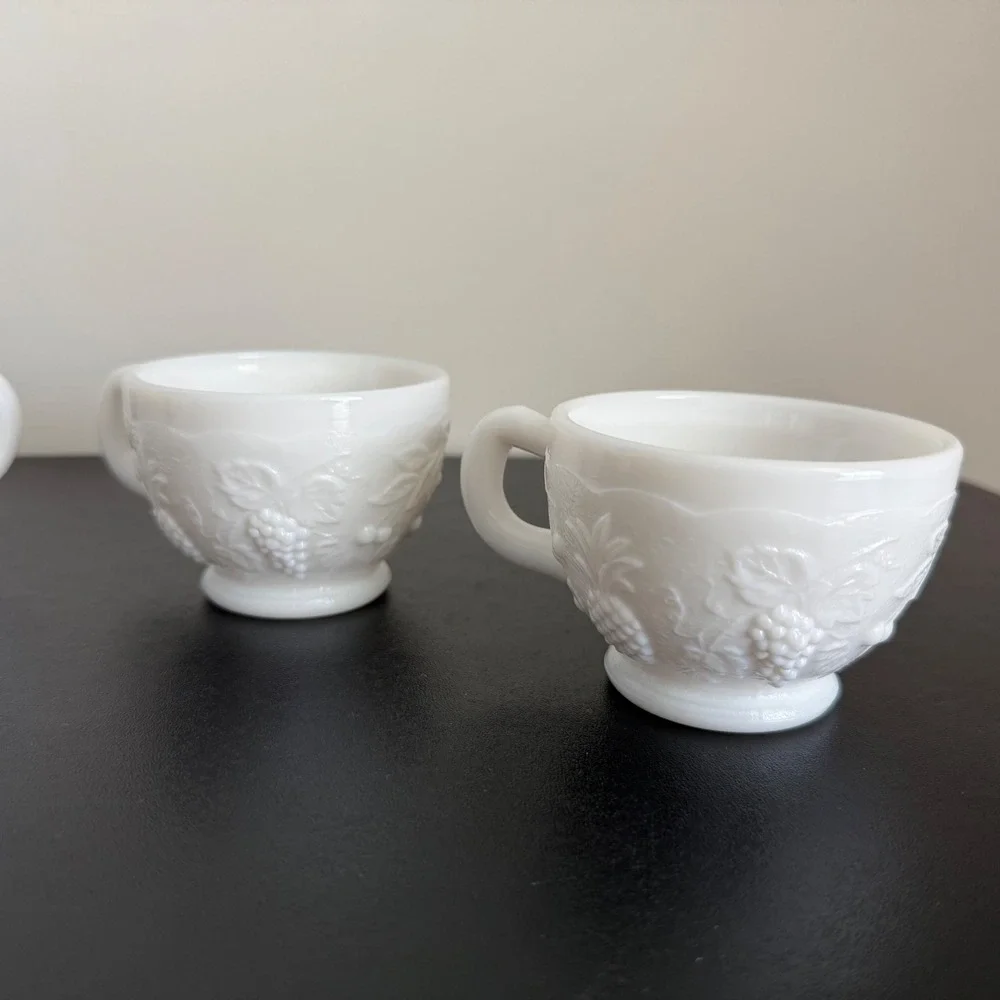 N/A vintage white